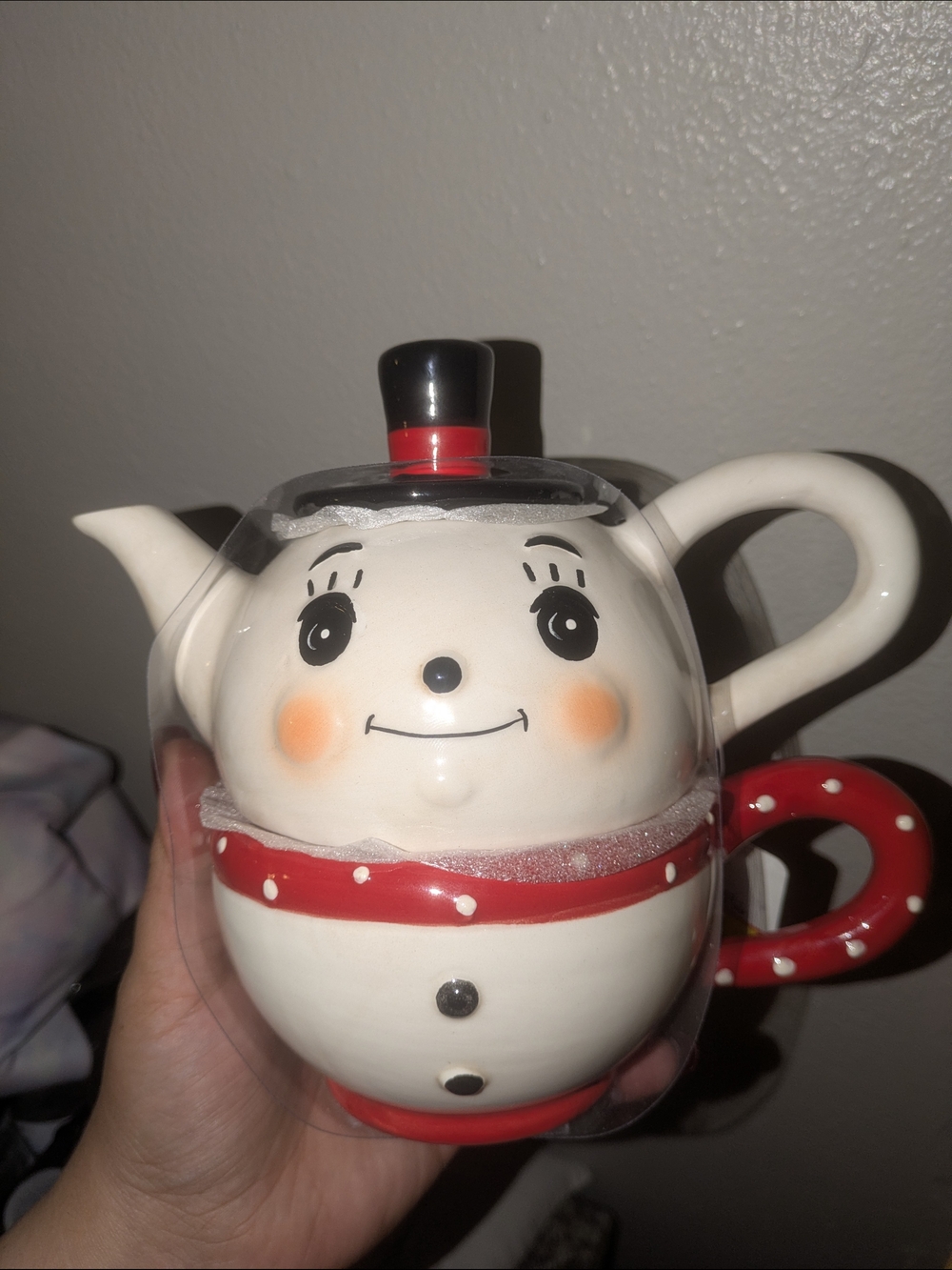 Johanna Parker Red Snowman Teapot. Christmas Farmhouse Decor